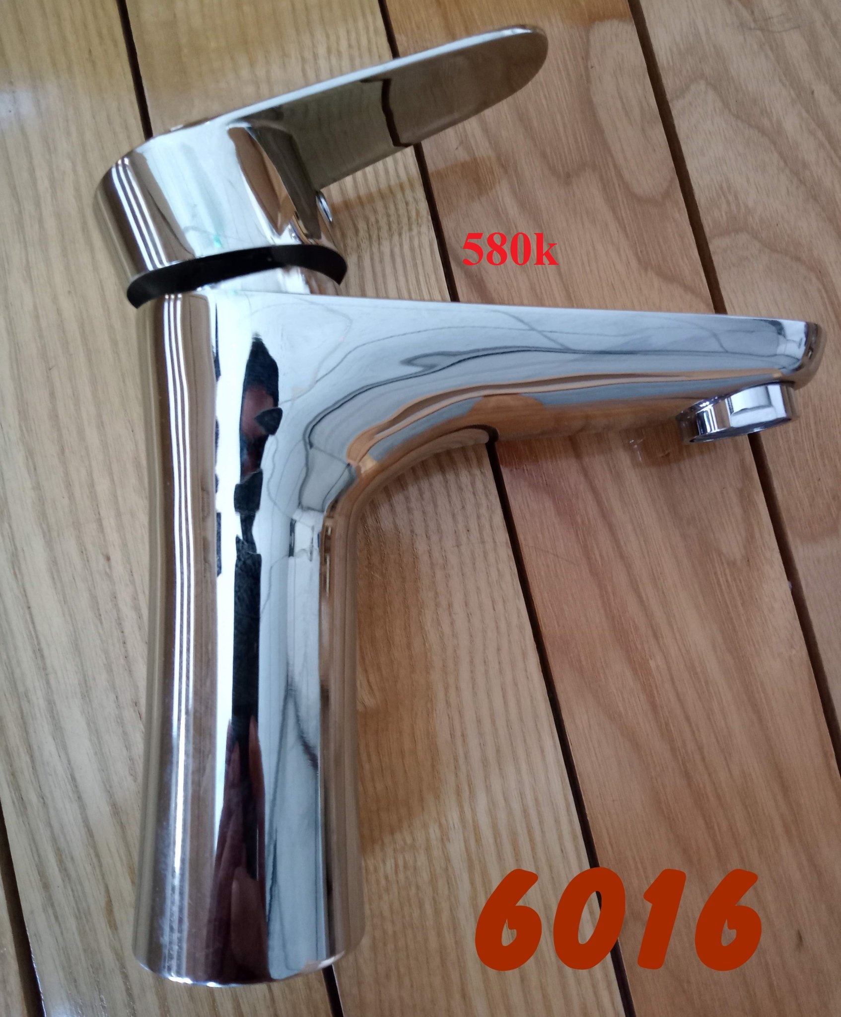 Vòi lavabo nóng lạnh SORASAN 6016